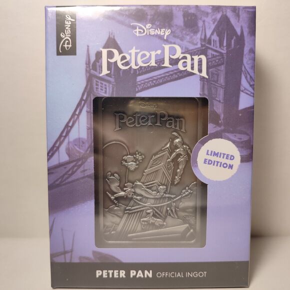 Peter Pan Metal Medallion Official Disney Movie Collectible Figurine - Picture 1 of 5